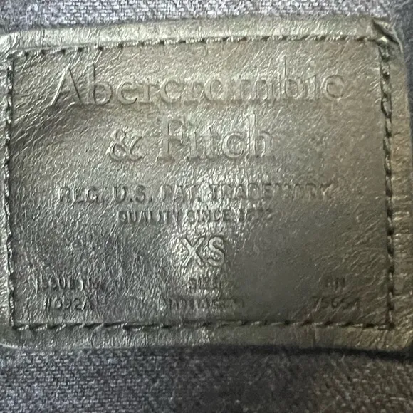 ABERCROMBIE &amp; FITCH Black Denim Jacket Medium Trucker Jean, Size XS