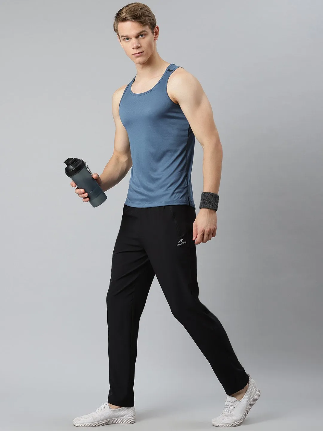 Alcis Men Black Solid Track Pants