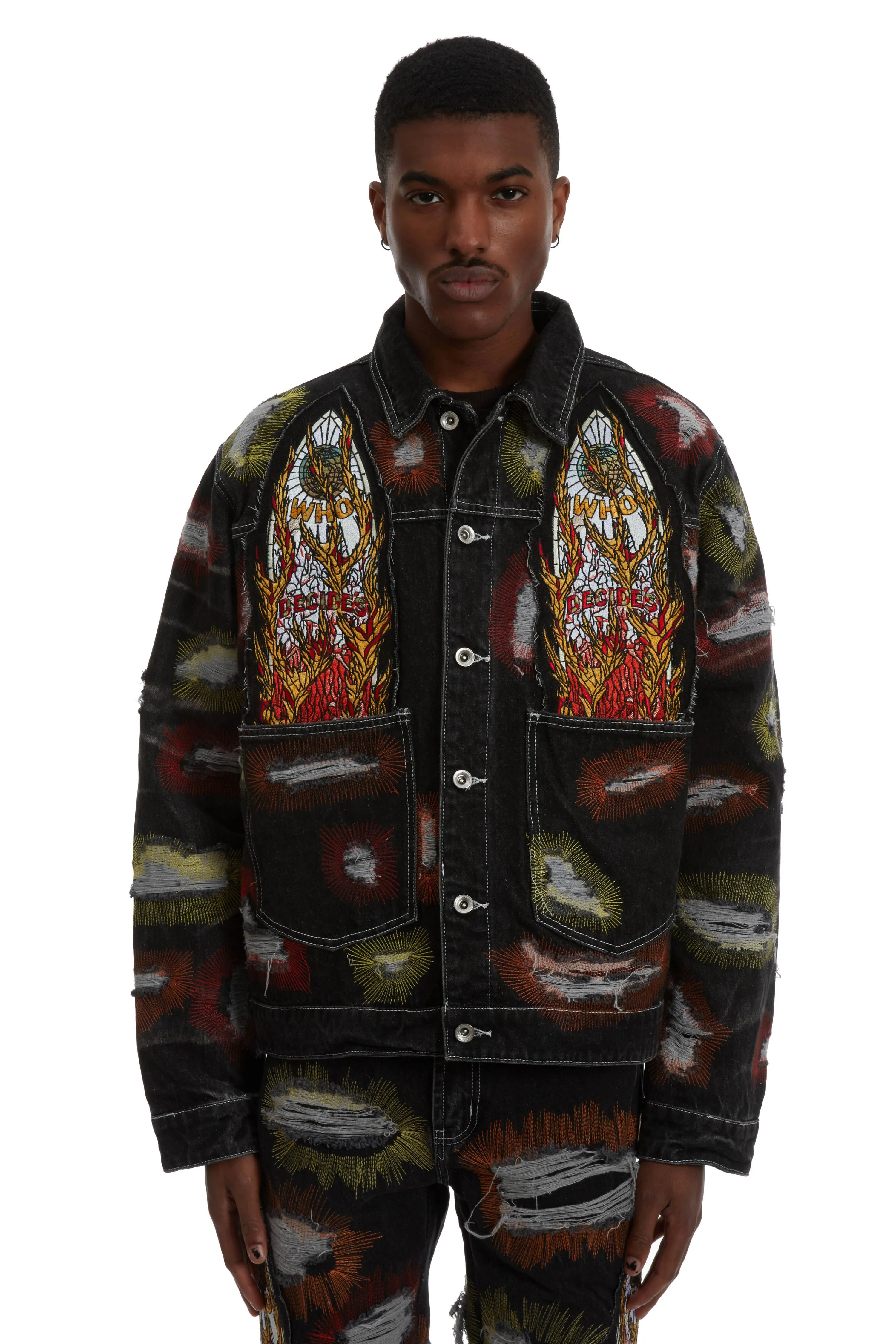 ALL OVER EMBROIDERY TRUCKER