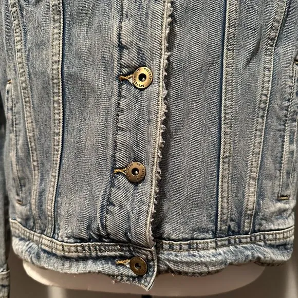 Articles of Society Women's Liz Fleece-Trim Denim Jean Jacket Size Medium