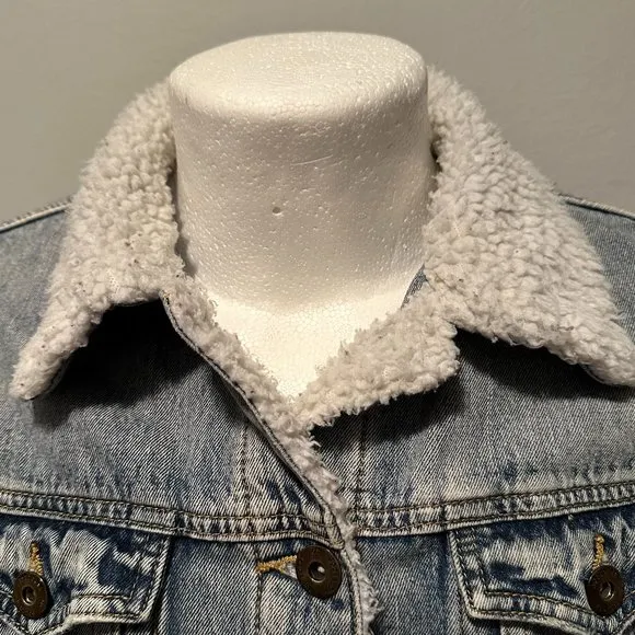Articles of Society Women's Liz Fleece-Trim Denim Jean Jacket Size Medium