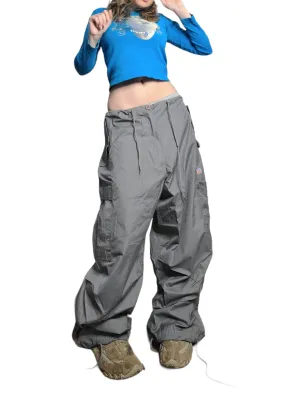 Cargo parachute gris