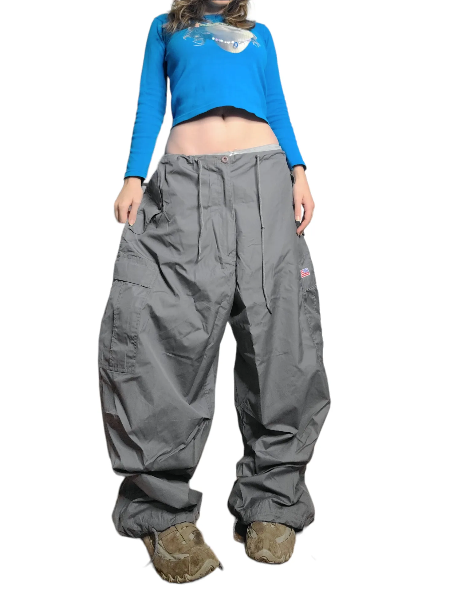 Cargo parachute gris