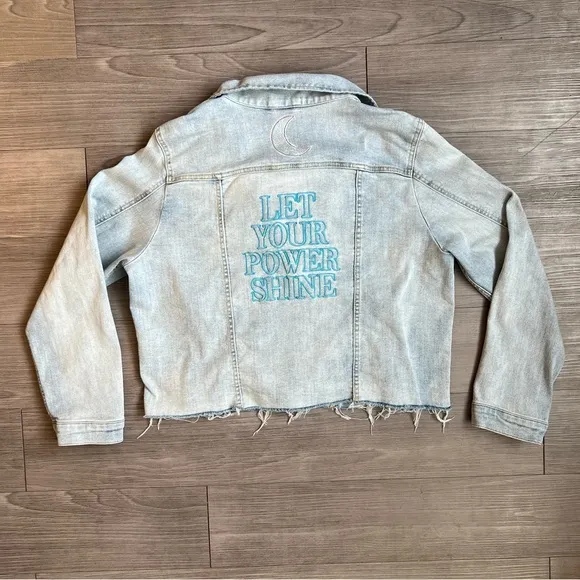 Disney Tangled Rapunzel Denim Jacket Let Your Power Shine Embroidered Size L
