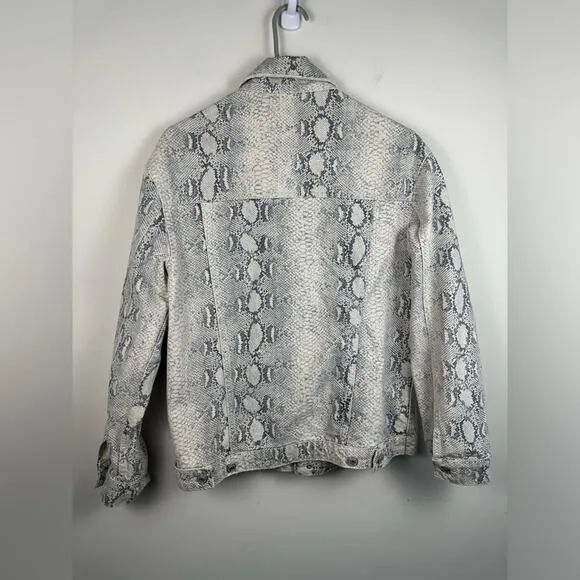Free People Snakeskin Trucker Jacket Denim Printed Size Small EUC