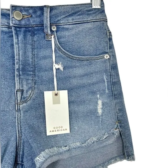 Good American Good Curve High Rise Distressed Short Blue466 NWT