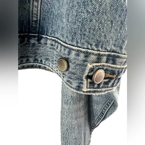 Good American shrunken trucker denim jean jacket semi distressed NWOT 2X women