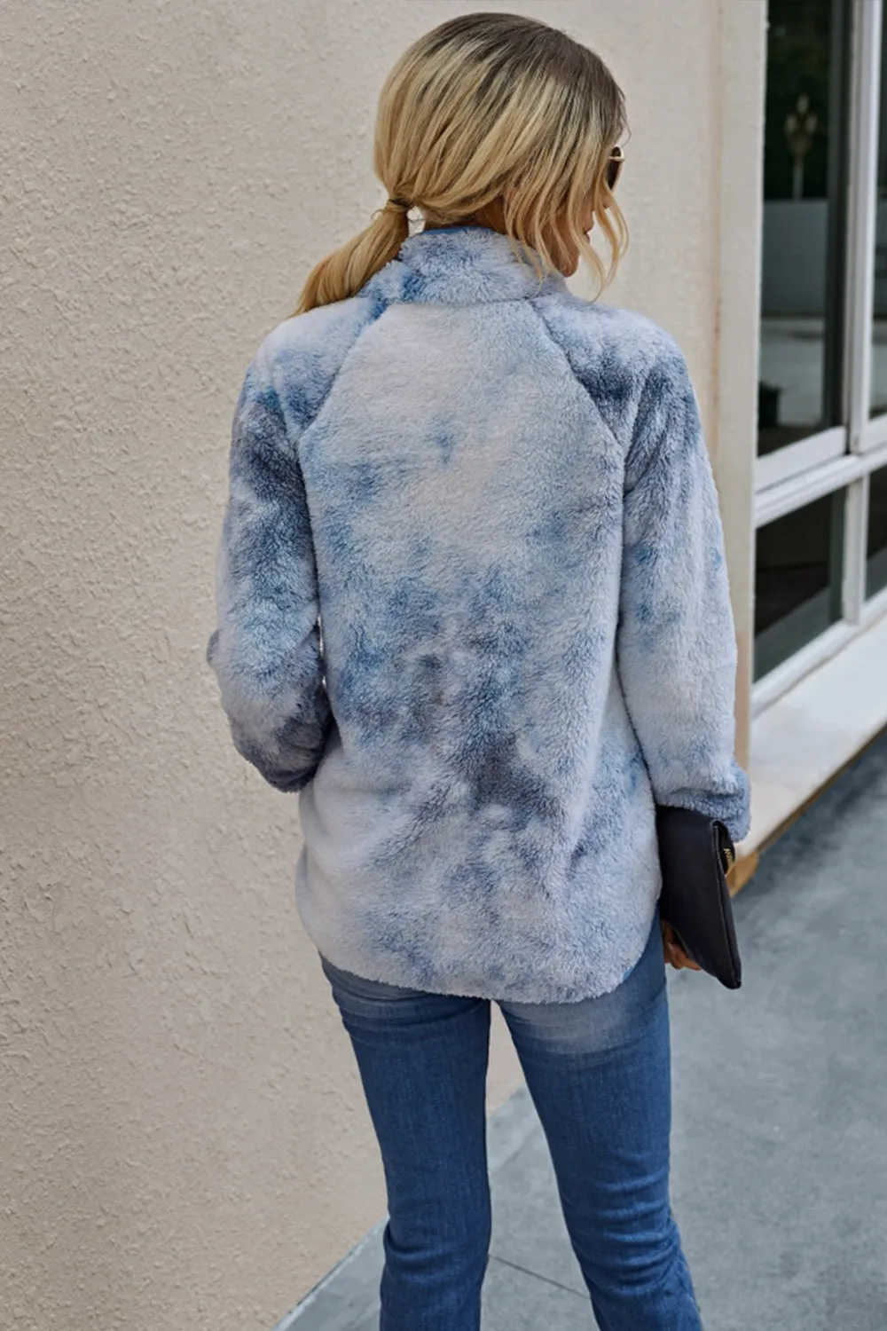 Hoodies with Wolffmode Batik Patchwork Design