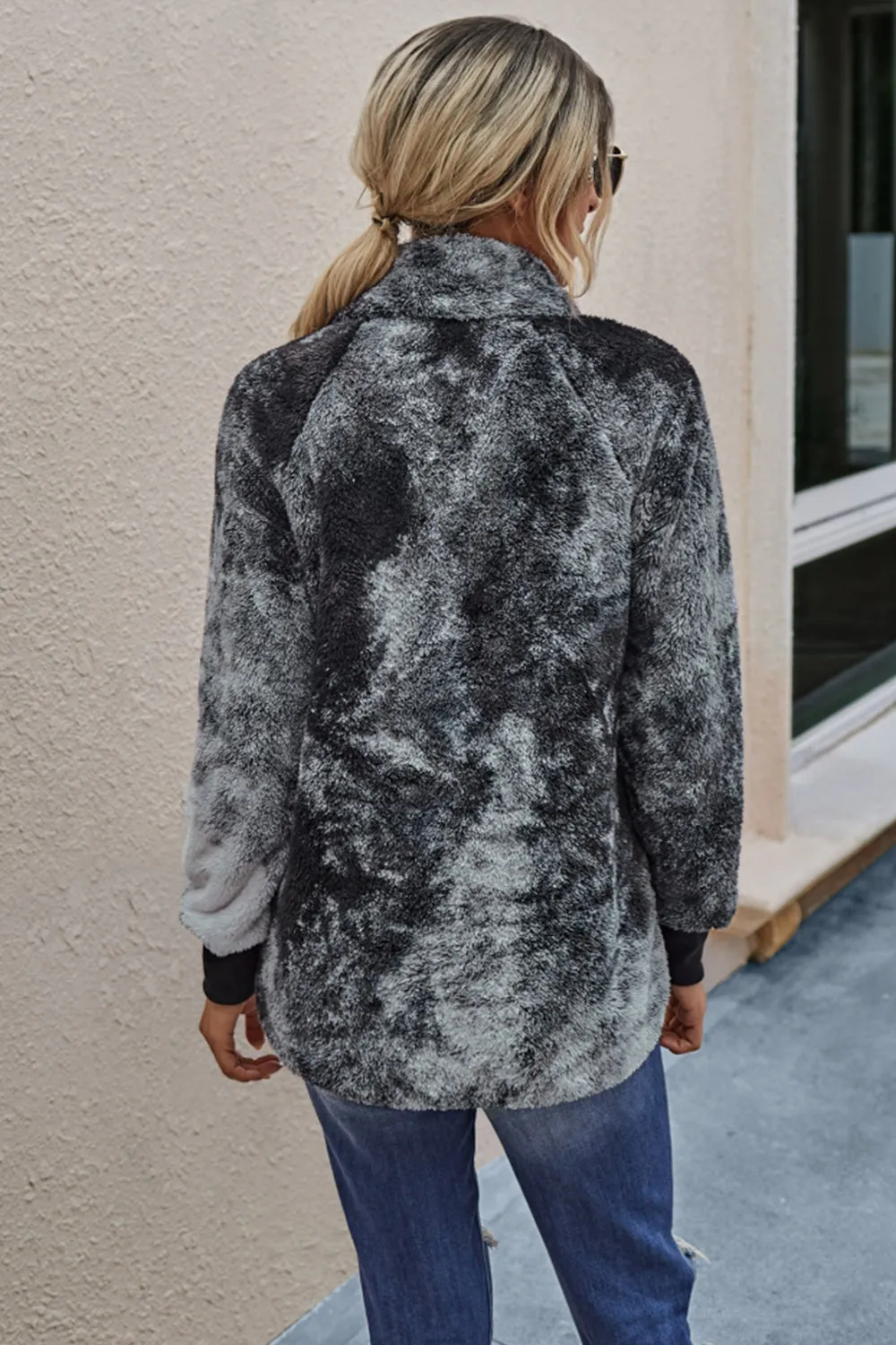 Hoodies with Wolffmode Batik Patchwork Design