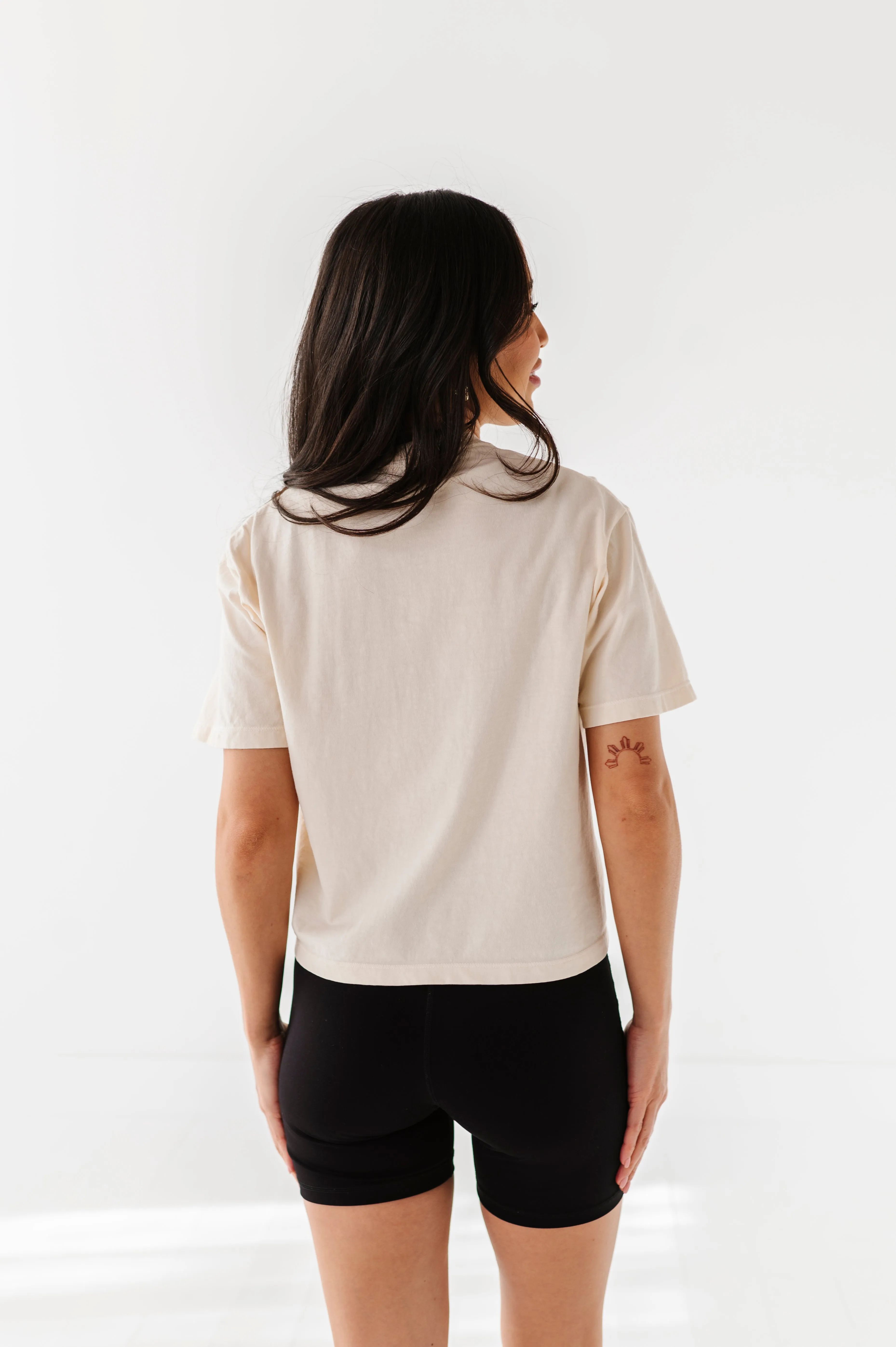 ICE SISTERS CROPPED | CREAM ADULT TEE (*SHIPS MID-MARCH*)