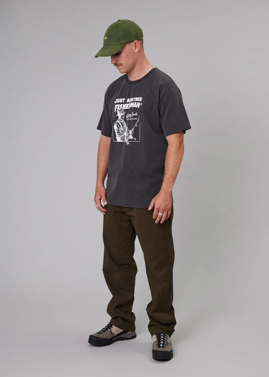 JUST ANOTHER FISHERMAN Charter Pants - Olive
