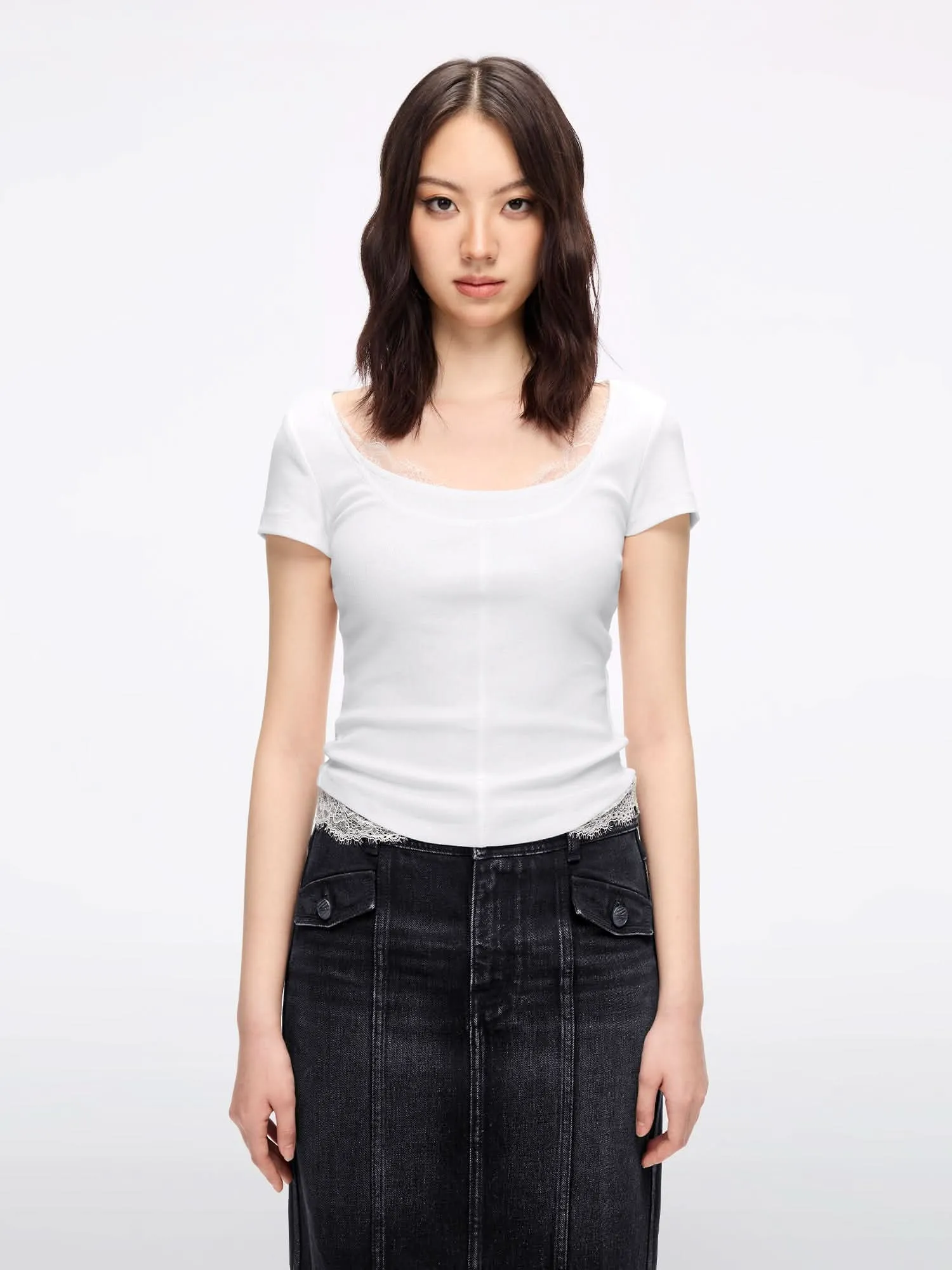 Lace Panel Cropped T-Shirt