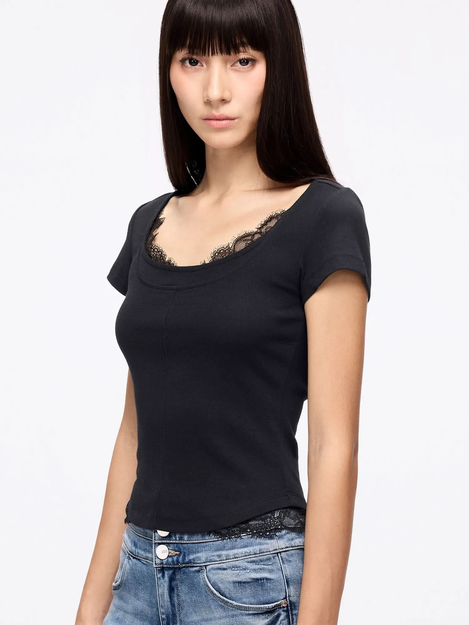 Lace Panel Cropped T-Shirt