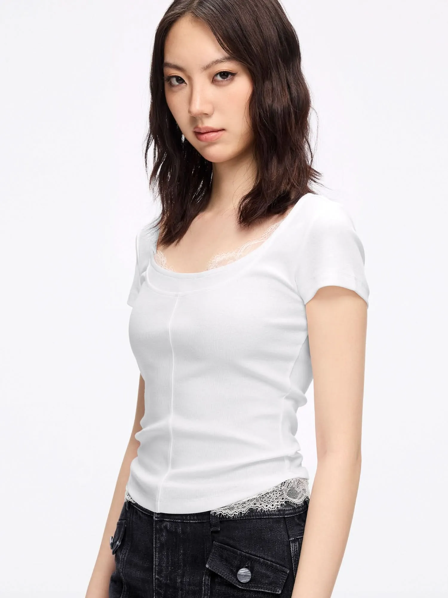 Lace Panel Cropped T-Shirt