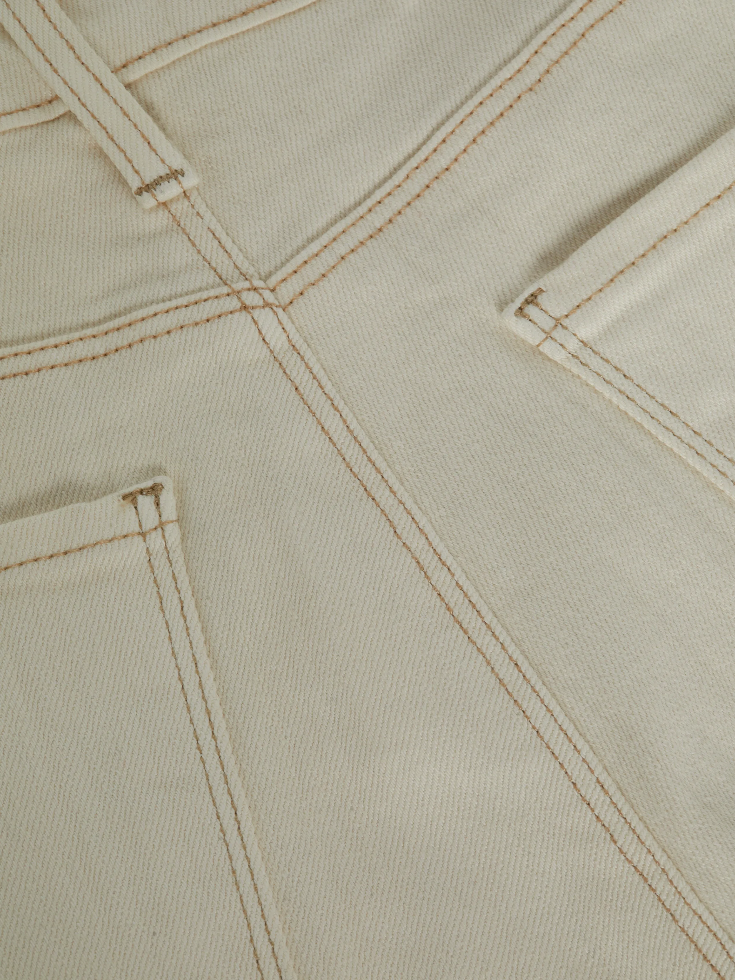 L'AGENCE - Ruth Straight Leg Jean - Macadamia