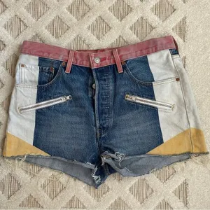 Levi's 501 Button Fly Denim Color Block Jean Shorts Blue Red Size 31