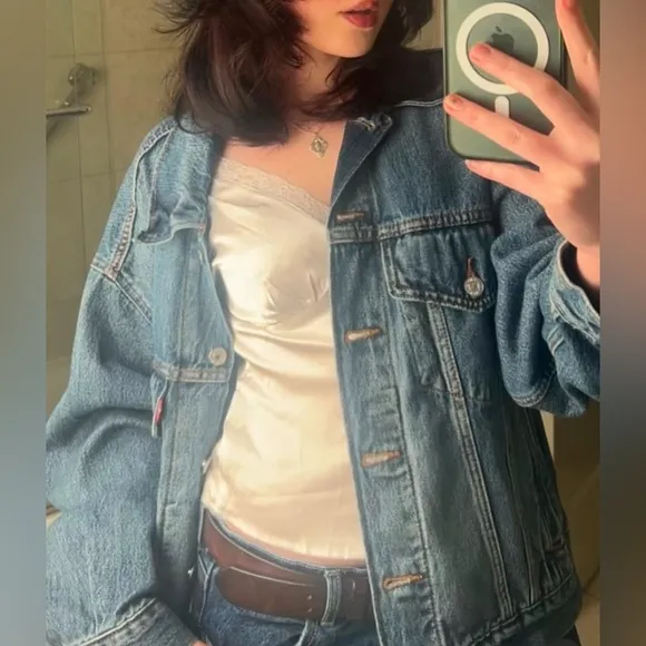 Levi's 90’s Trucker Style Jean Jacket