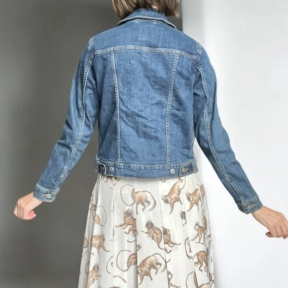 Levi’s Original Trucker Denim Jacket Jean Jacket Button Front Cotton Women’s New