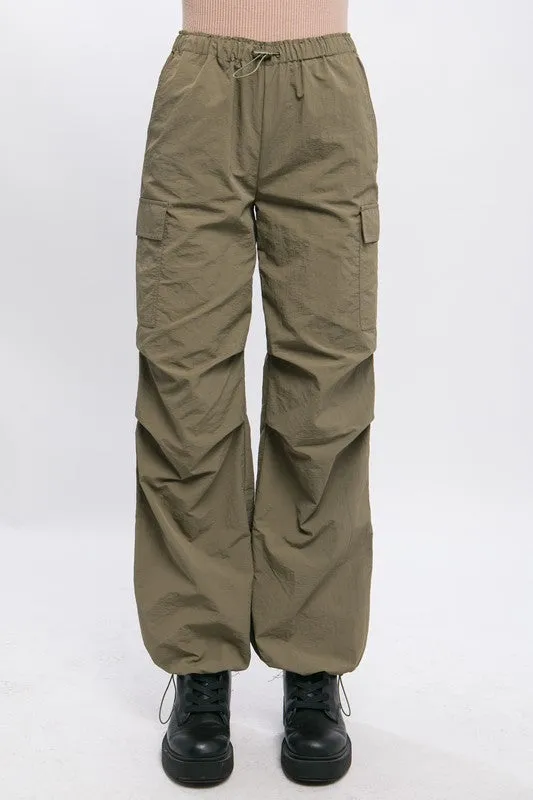 Loose Fit Parachute Cargo Pants S-L