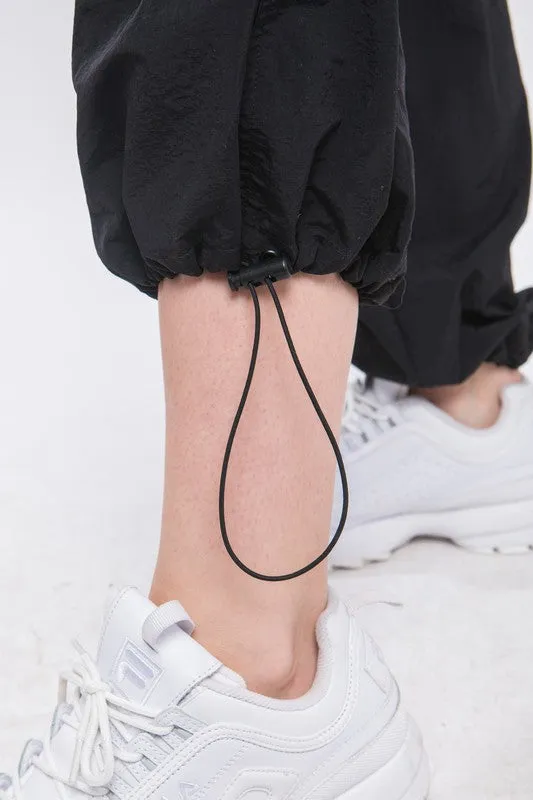 Loose Fit Parachute Cargo Pants S-L