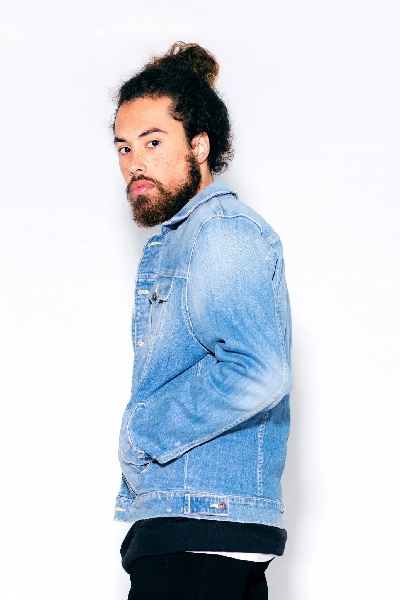 Men Trucker Denim Jacket 907