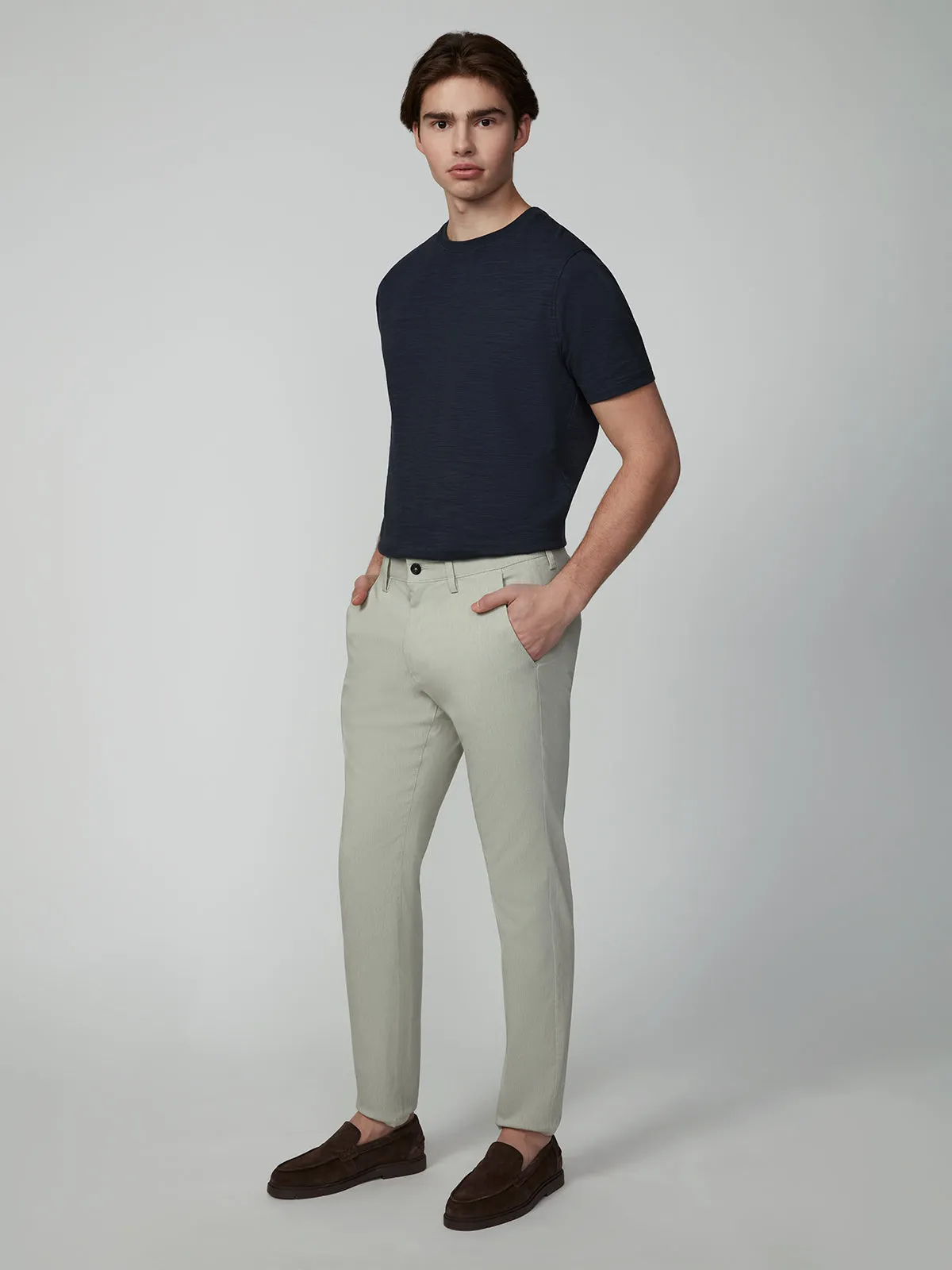 Men's Textured Bungee Melange Chino Pant