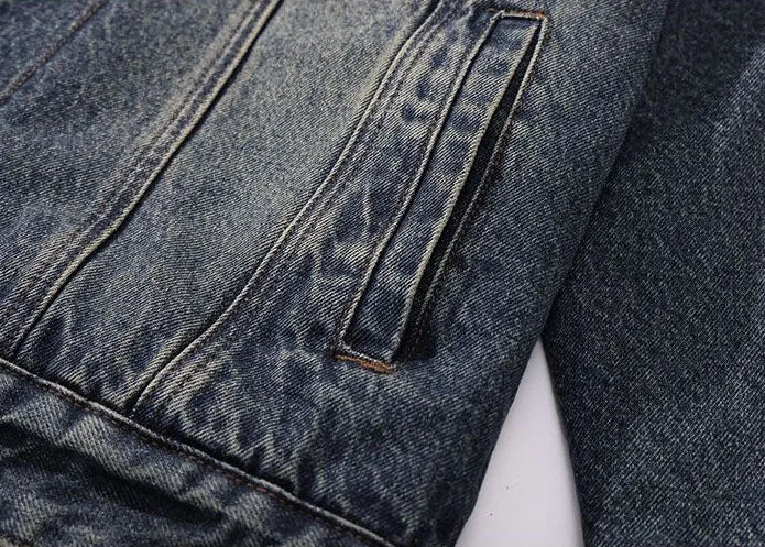 Men's Windproof Denim Jacket with Label Detailing and Button Front