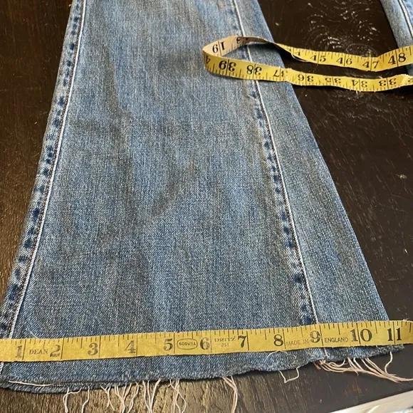 Miss Me High Rise Flare Leg Raw Hem Denim Jeans Size 24.