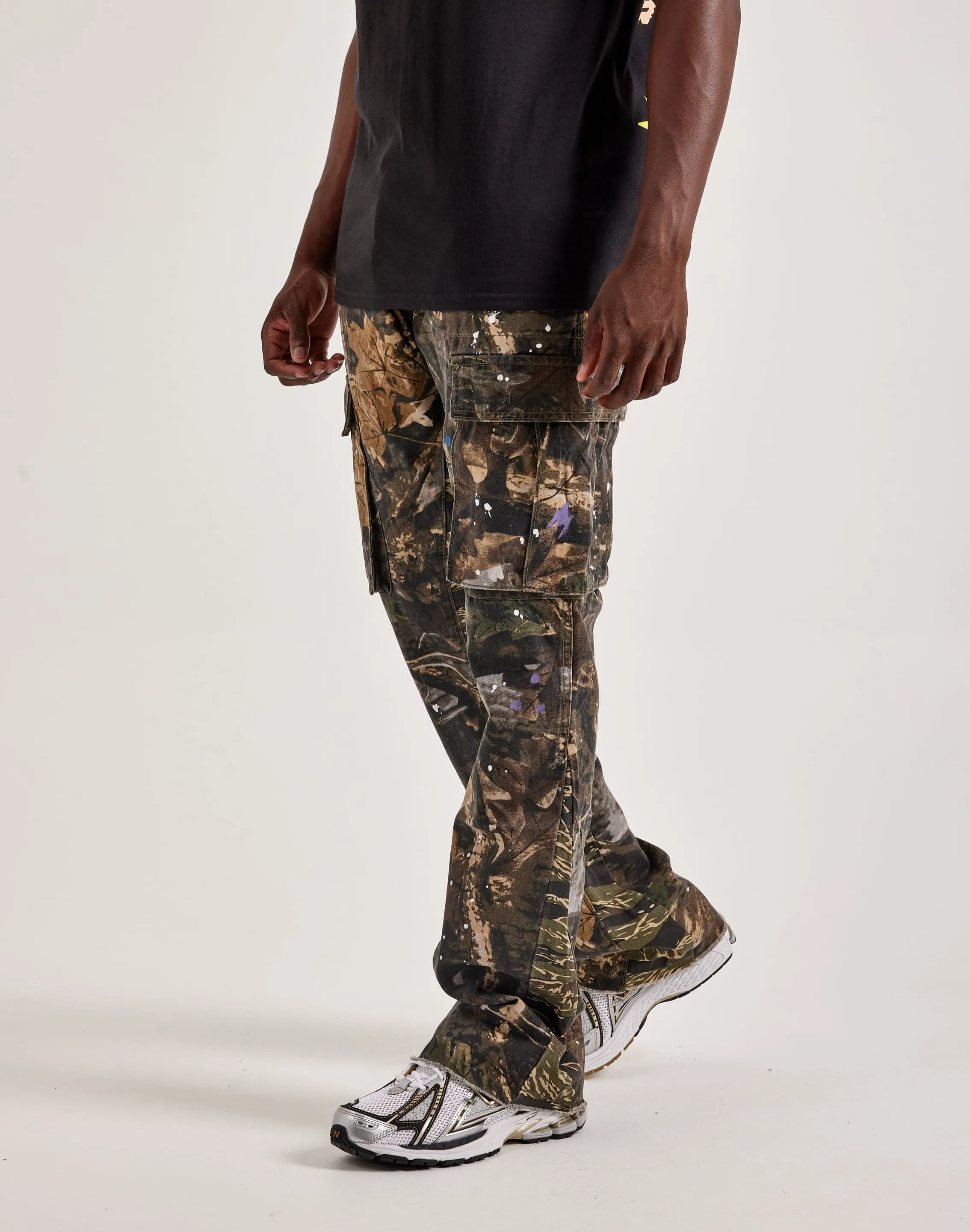 MNML Contrast Bootcut Cargo Pants