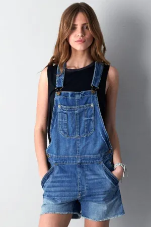 New American Eagle Denim Overall short, Sz XS! Over-sized shortalls with distressed wash finish great for everyday wear!