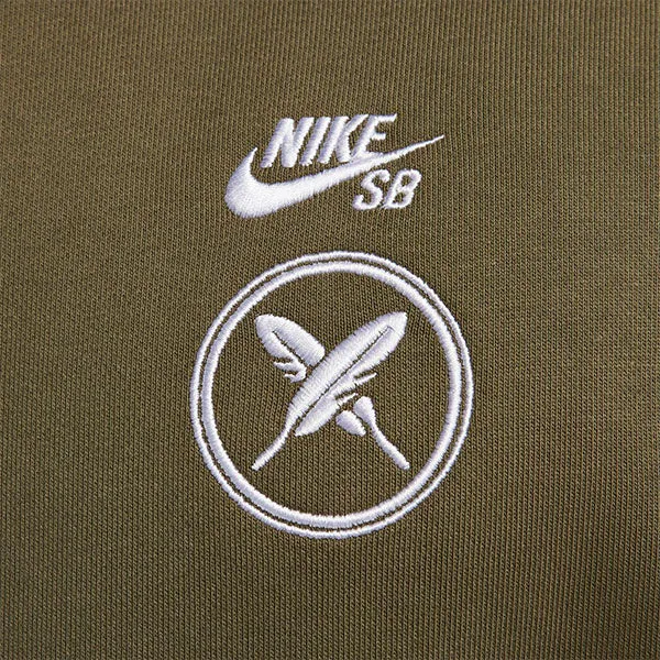 NIKE SB - YUTO Graphic Fleece "Medium Olive" FN0552-222