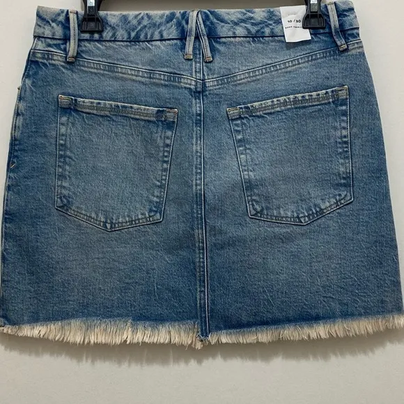 NWT Good American Micro Raw Hem Mini Skirt Size 10/30.