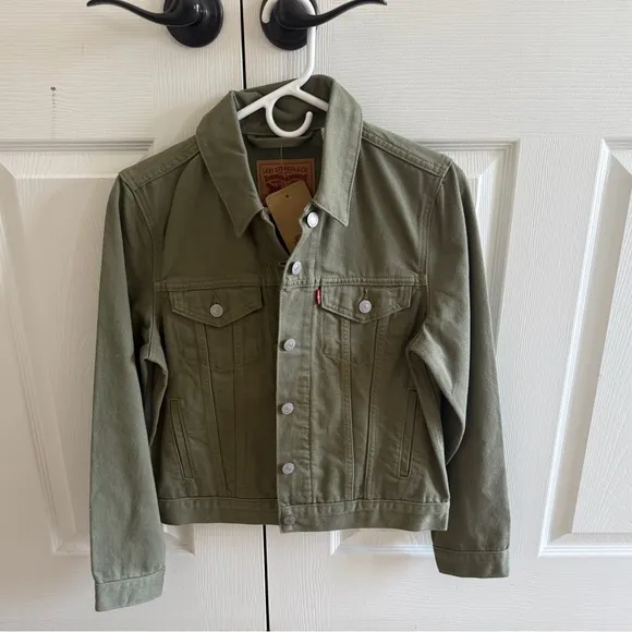 NWT Levi Olive Trucker Denim Jacket Size S
