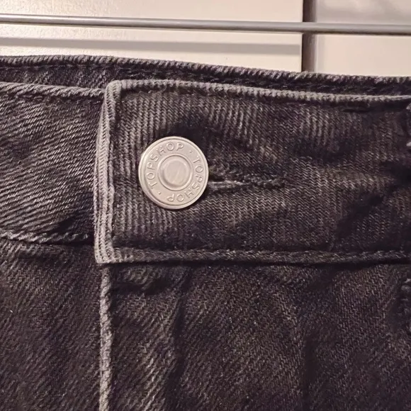 NWT Topshop High Waiste Charcoal Black Uneven Raw Hem Denim Skirt