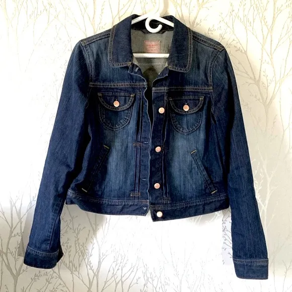Old Navy Women’s Faded Trucker Stretch Cropped Denim Jean Jacket