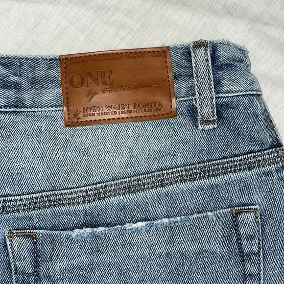 One Teaspoon Bonita High Waist Cut Off Denim Shorts Size 28