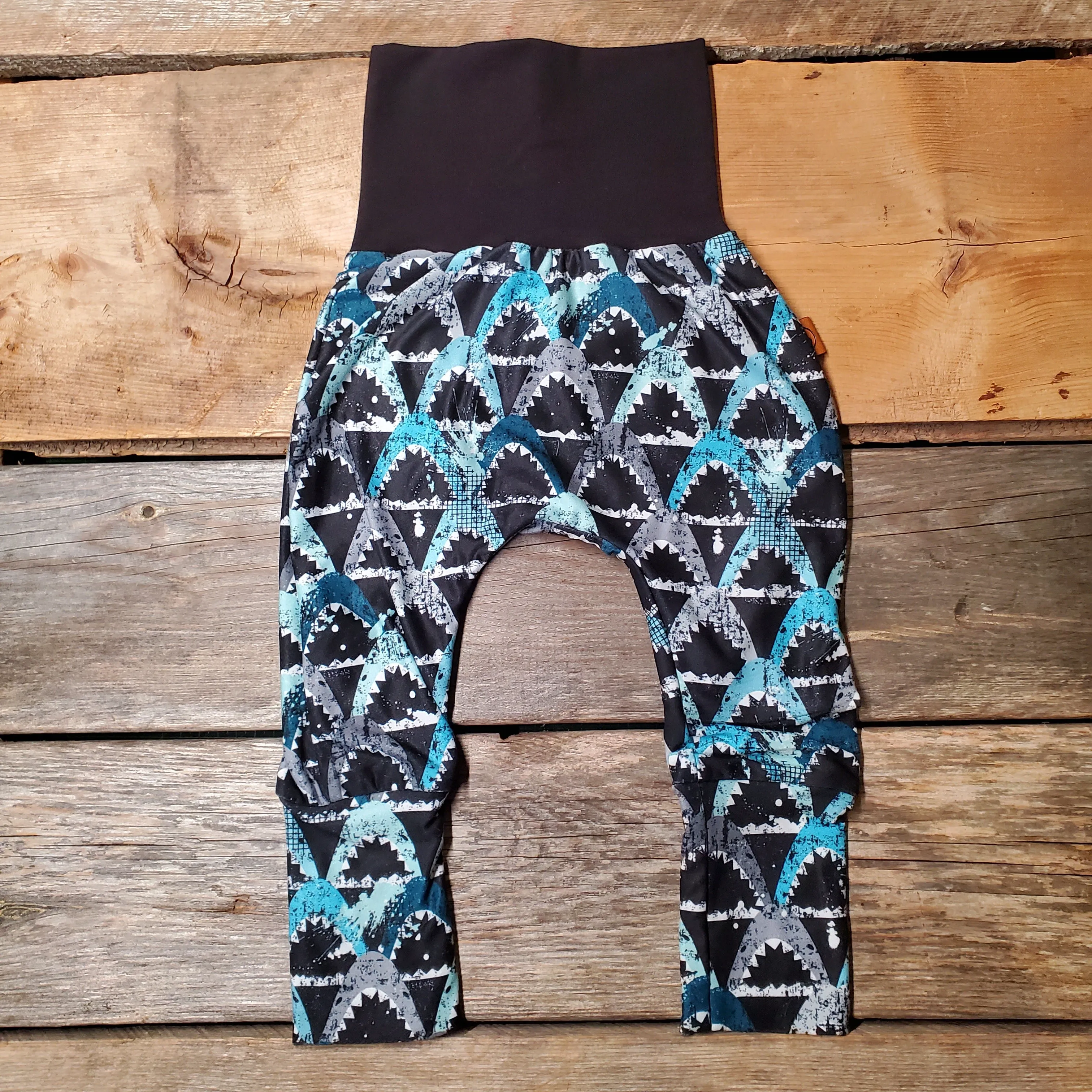 Pantalon Requin Harem /  Shark Pants Harem style
