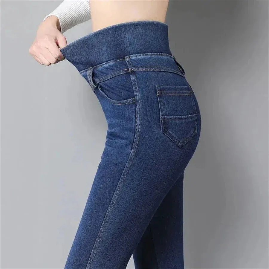 Quincy - Vintage-Jeans mit hoher dehnbarer Taille