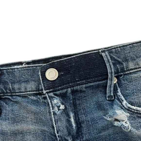 RtA Olivia Short Distressed in Indie Wash Sz 25