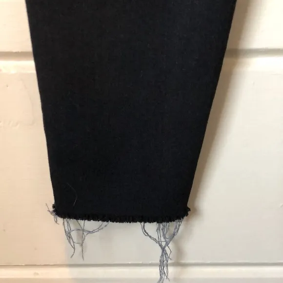 Sneak Peek Skinny High Rise Leg Front Slit Fringe Raw Hem Ankle Jeans Size 5