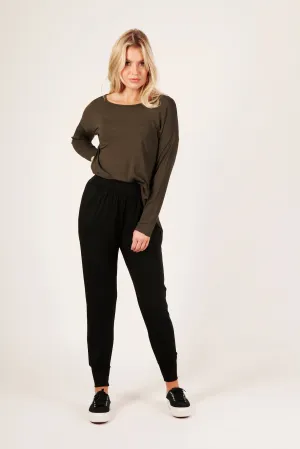 SUZY D Darcee Harem Pants in Black