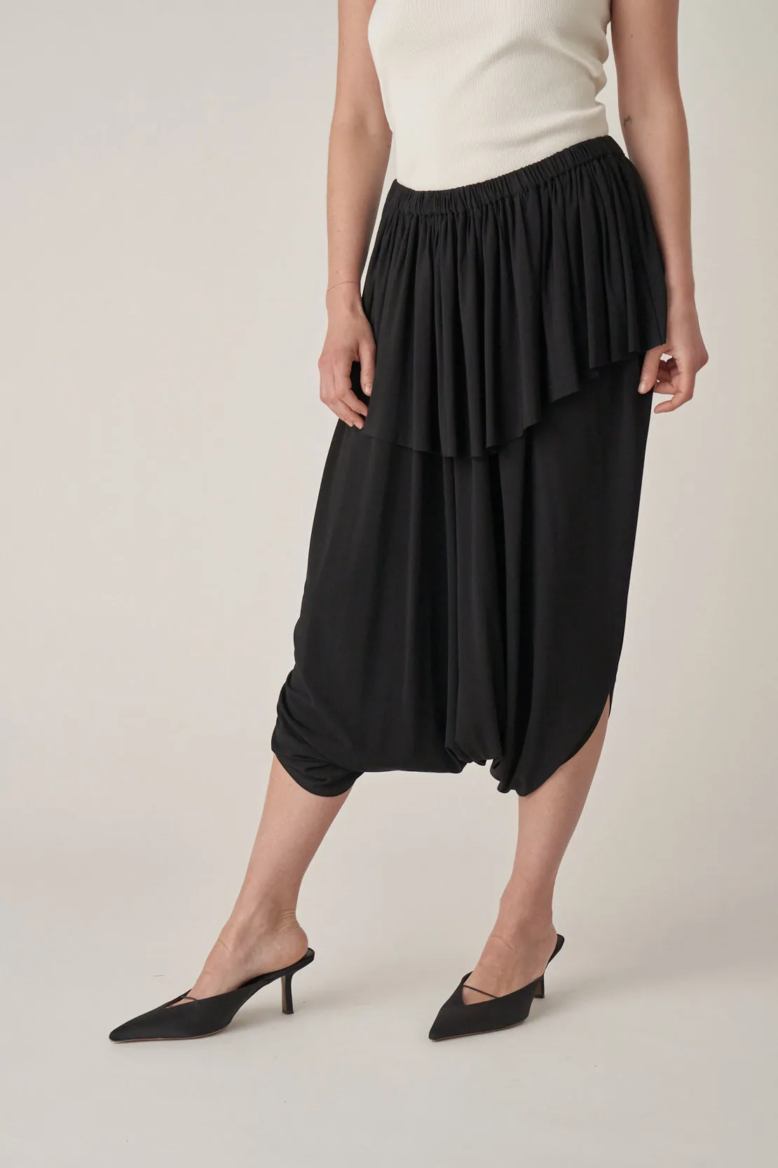 Teriot Skirt Pants