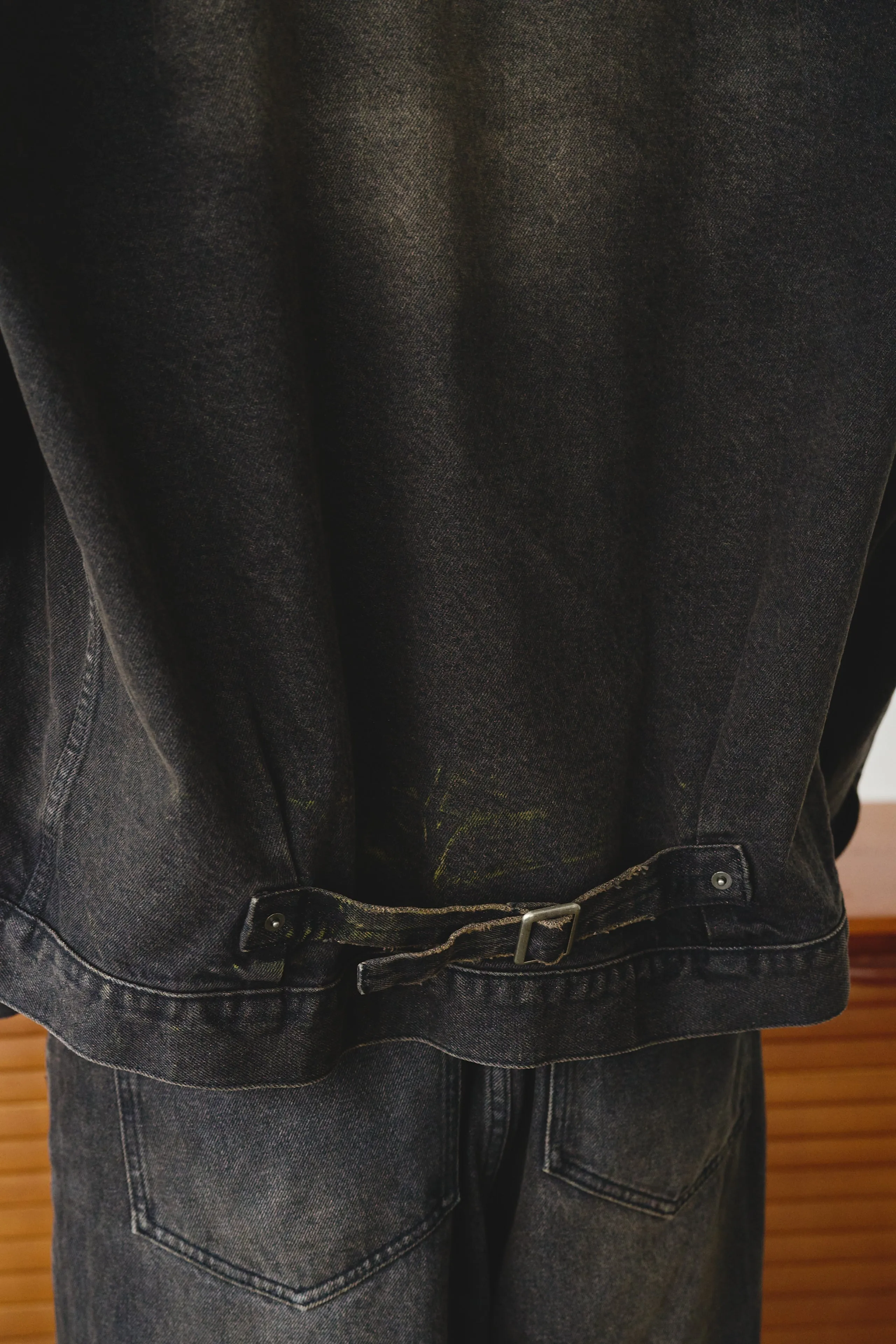 TYPE-1 wide broken denim trucker jacket