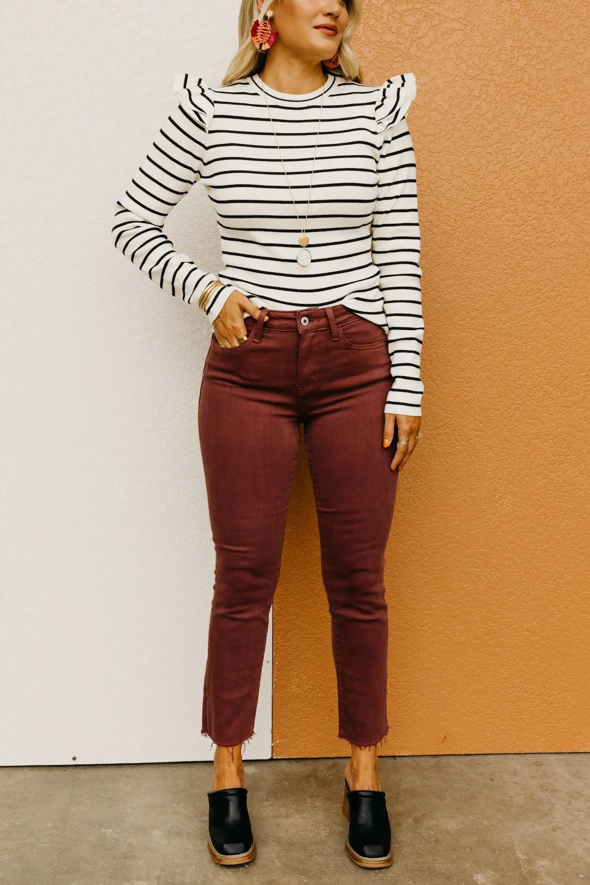 Vervet Denim | The Jeanne Frey Hem Crop Straight Denim