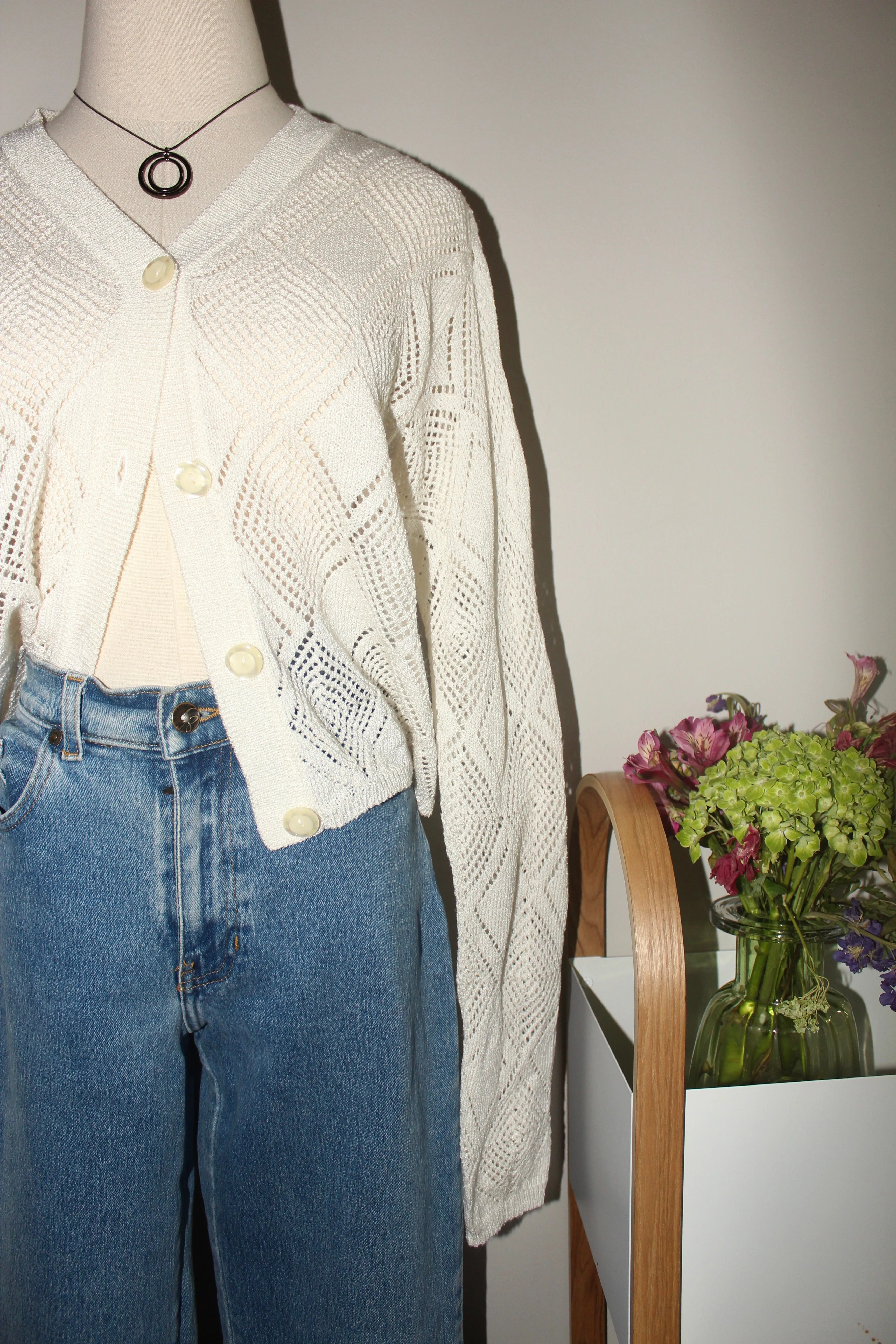 Vintage 90s Eyelet Cropped Cardi (S/M)