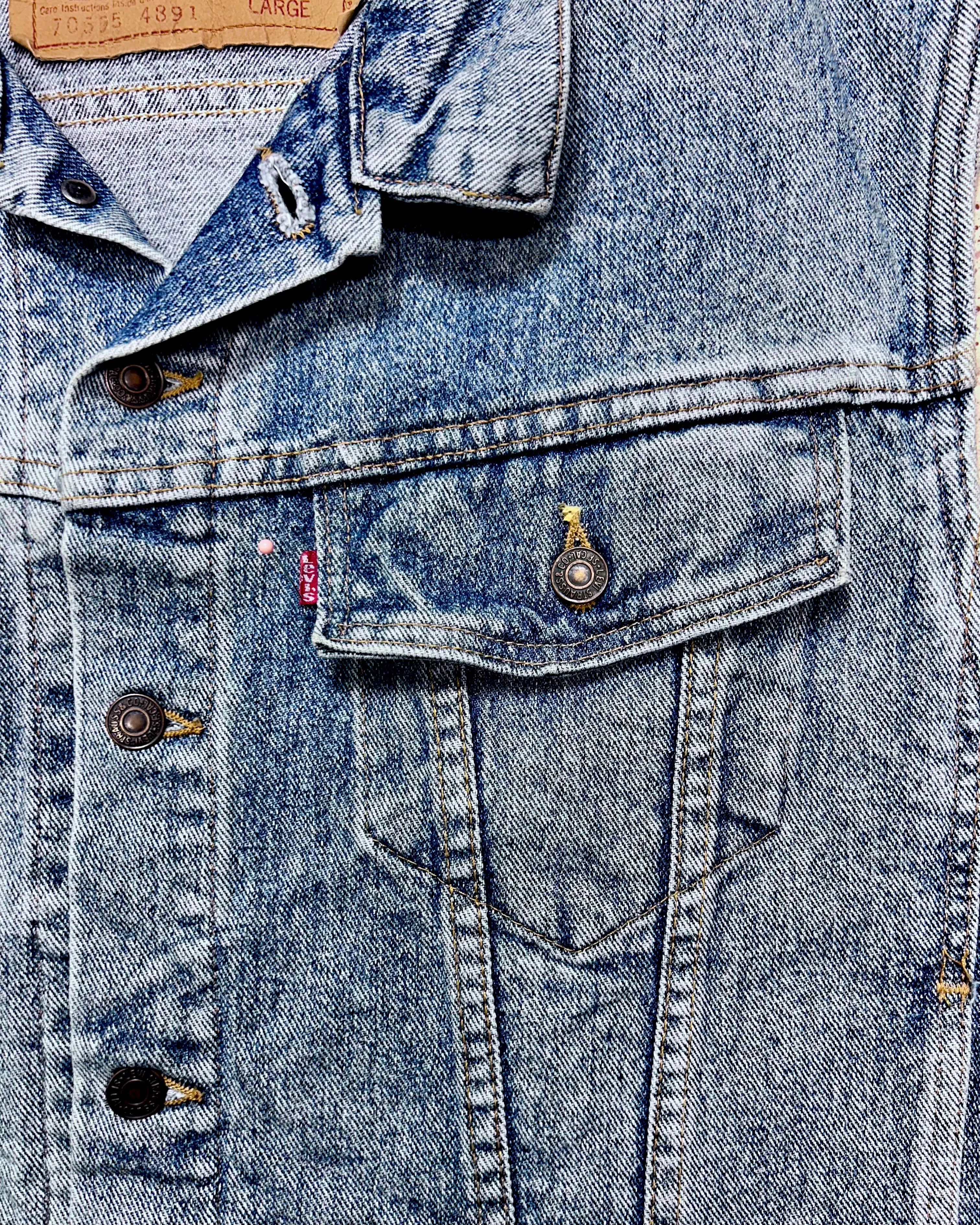 Vintage USA Levi Trucker Vest with incredible Patch Fading (JYJ1124-374)