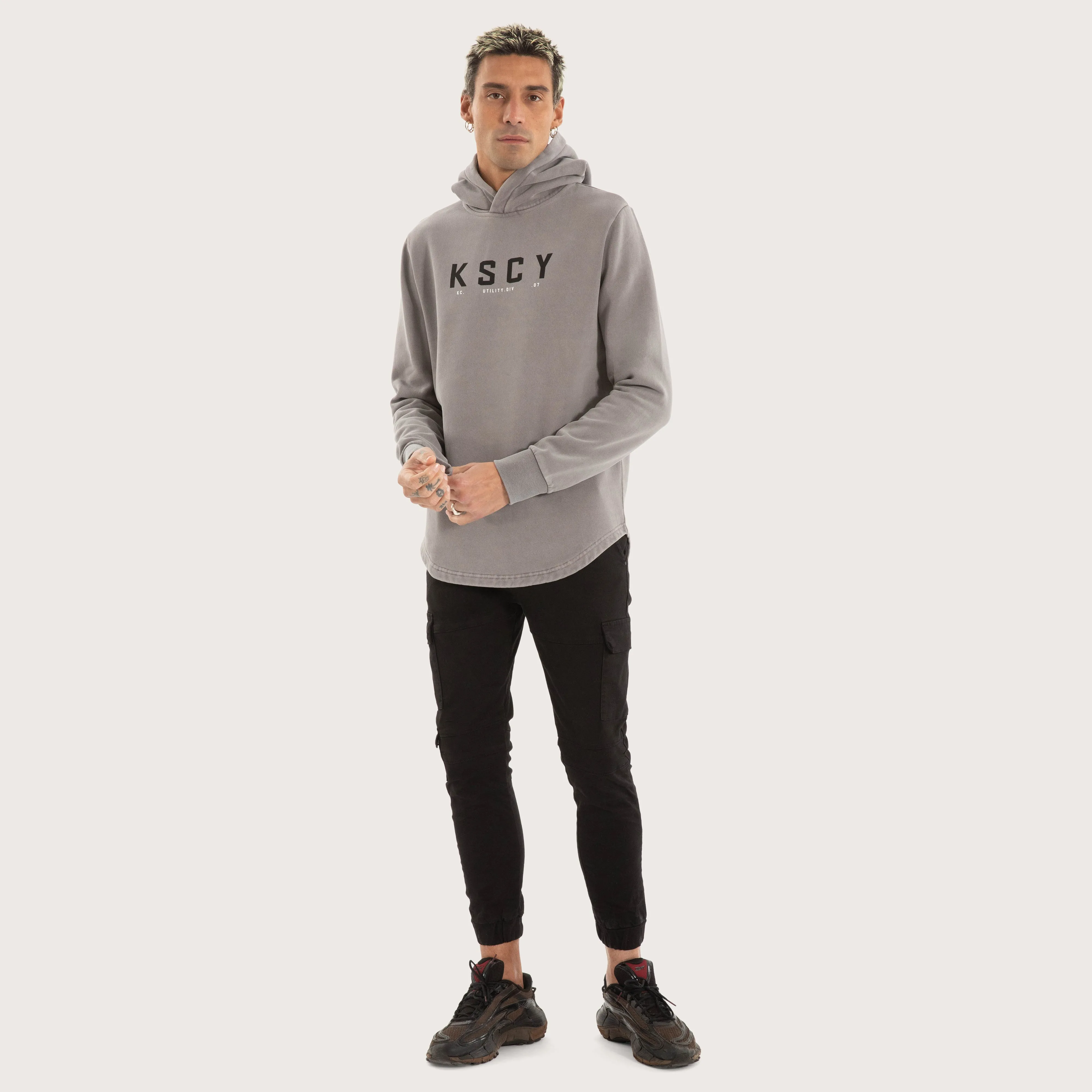 Wander Dual Curved Hoodie Pigment Frost Grey