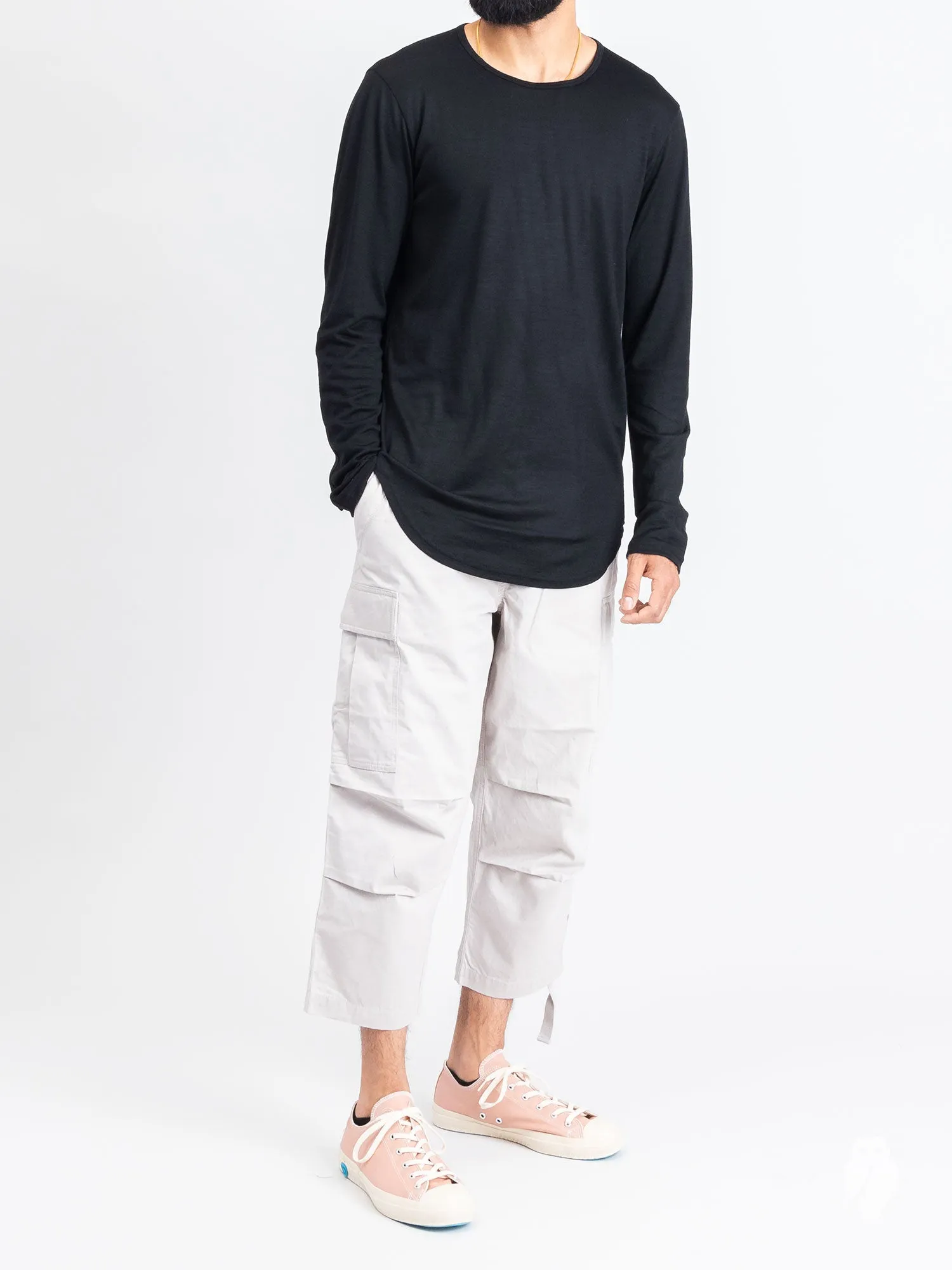 Wool Long Sleeve T-Shirt in Black